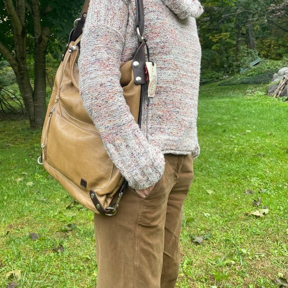 JMB Villa Sak Black Pebbled Leather Backpack & Shoulder Bag – Hardly Used! - Picture 8 of 9